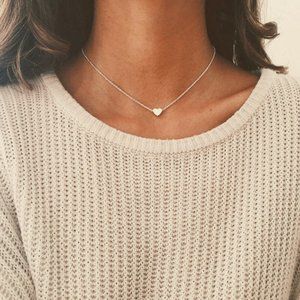 🍏50% OFF/3+...Dainty Necklace with Small Heart Charm (Silver tone)